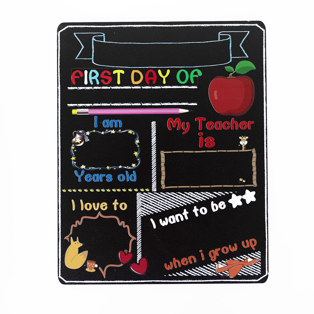 Chalkboard Chronicles : School Year Recorder